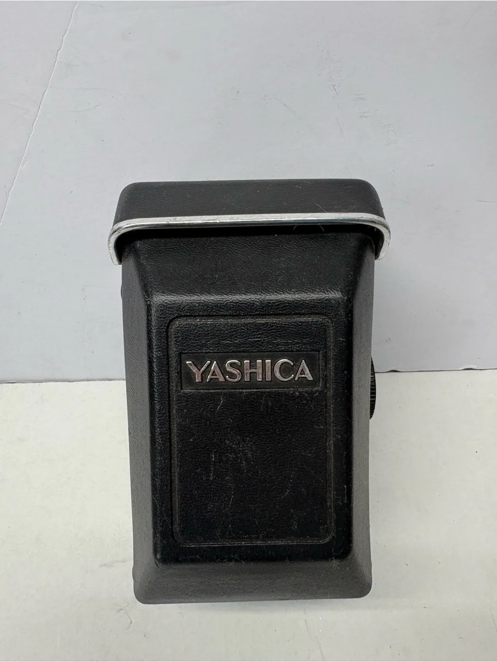 Yashica Mat-124g TLR Medium Format Film Camera- 80mm f/3.5 Lens Yashinon